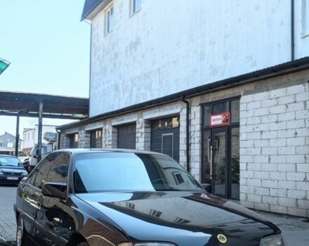 Сірий Опель Омега, об'ємом двигуна 0 л та пробігом 300 тис. км за 1550 $, фото 1 на Automoto.ua