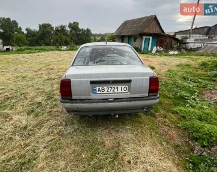 Серый Опель Омега, объемом двигателя 2 л и пробегом 135 тыс. км за 388 $, фото 1 на Automoto.ua