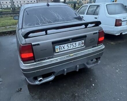 Сірий Опель Омега, об'ємом двигуна 2 л та пробігом 333 тис. км за 1450 $, фото 1 на Automoto.ua
