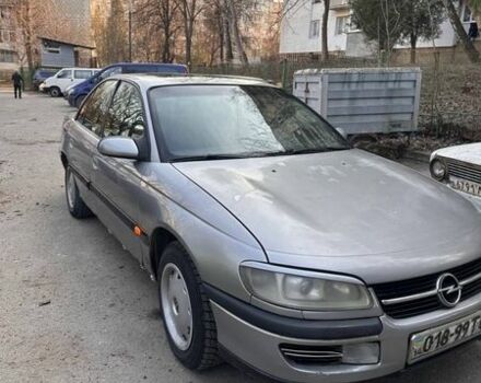 Сірий Опель Омега, об'ємом двигуна 2 л та пробігом 292 тис. км за 1100 $, фото 1 на Automoto.ua