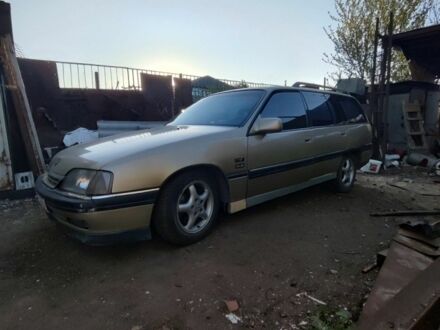 Опель Омега 1992 в Хмельницком на Automoto.ua Серый Опель Омега, объемом двигателя 2.6 л и пробегом 377 тыс. км за 1300 $, фото 1 на Automoto.ua