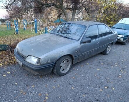 Серый Опель Омега, объемом двигателя 0 л и пробегом 200 тыс. км за 550 $, фото 1 на Automoto.ua