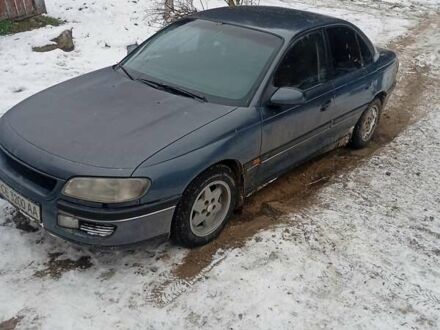 Серый Опель Омега, объемом двигателя 2 л и пробегом 200 тыс. км за 1400 $, фото 1 на Automoto.ua