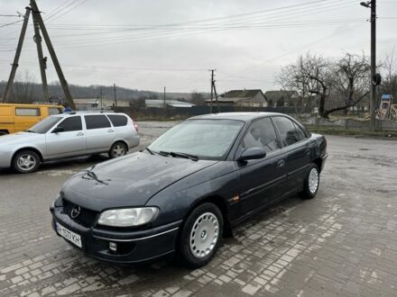 Серый Опель Омега, объемом двигателя 2 л и пробегом 350 тыс. км за 1499 $, фото 1 на Automoto.ua