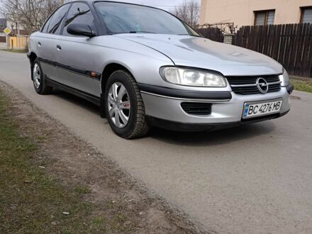 Сірий Опель Омега, об'ємом двигуна 2 л та пробігом 3 тис. км за 1250 $, фото 1 на Automoto.ua