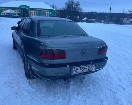 Сірий Опель Омега, об'ємом двигуна 2 л та пробігом 260 тис. км за 2250 $, фото 1 на Automoto.ua