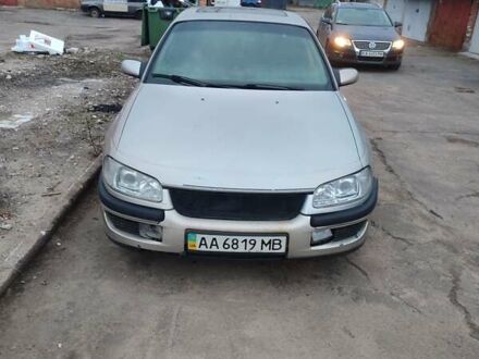 Серый Опель Омега, объемом двигателя 2 л и пробегом 700 тыс. км за 1200 $, фото 1 на Automoto.ua