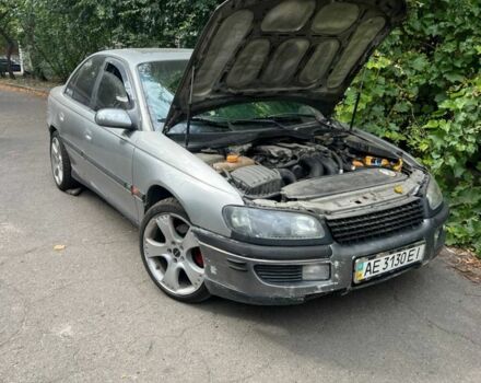 Серый Опель Омега, объемом двигателя 2.5 л и пробегом 216 тыс. км за 2300 $, фото 1 на Automoto.ua