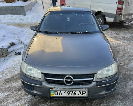Серый Опель Омега, объемом двигателя 2 л и пробегом 357 тыс. км за 1600 $, фото 1 на Automoto.ua