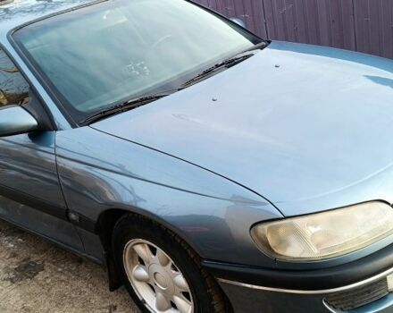 Серый Опель Омега, объемом двигателя 2 л и пробегом 490 тыс. км за 2086 $, фото 1 на Automoto.ua