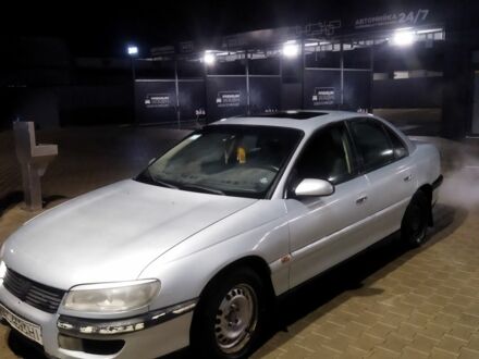 Серый Опель Омега, объемом двигателя 2 л и пробегом 469 тыс. км за 1100 $, фото 1 на Automoto.ua