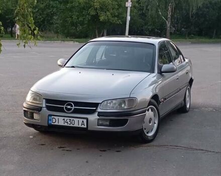 Сірий Опель Омега, об'ємом двигуна 2 л та пробігом 400 тис. км за 1650 $, фото 1 на Automoto.ua