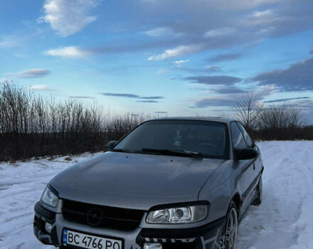 Серый Опель Омега, объемом двигателя 2.5 л и пробегом 300 тыс. км за 2500 $, фото 1 на Automoto.ua