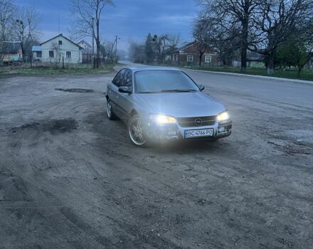 Серый Опель Омега, объемом двигателя 2.5 л и пробегом 277 тыс. км за 2199 $, фото 1 на Automoto.ua