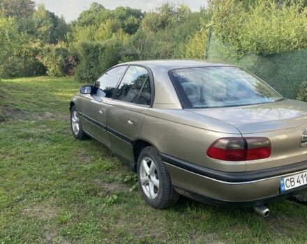Сірий Опель Омега, об'ємом двигуна 2 л та пробігом 300 тис. км за 2500 $, фото 1 на Automoto.ua
