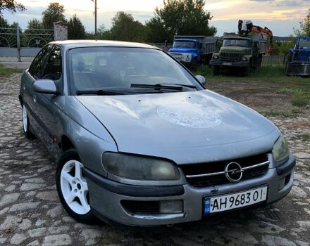 Сірий Опель Омега, об'ємом двигуна 2.5 л та пробігом 0 тис. км за 2100 $, фото 1 на Automoto.ua