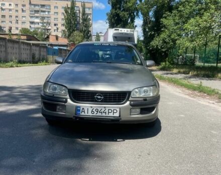 Сірий Опель Омега, об'ємом двигуна 2 л та пробігом 485 тис. км за 2000 $, фото 1 на Automoto.ua