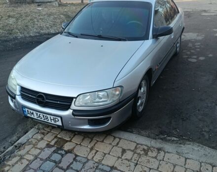 Серый Опель Омега, объемом двигателя 2 л и пробегом 256 тыс. км за 1900 $, фото 1 на Automoto.ua