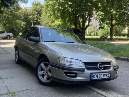 Сірий Опель Омега, об'ємом двигуна 2 л та пробігом 515 тис. км за 3000 $, фото 1 на Automoto.ua