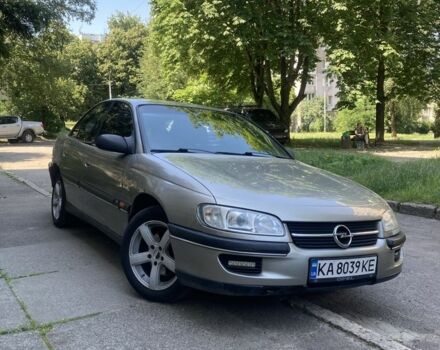 Сірий Опель Омега, об'ємом двигуна 2 л та пробігом 515 тис. км за 3000 $, фото 1 на Automoto.ua