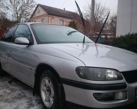 Серый Опель Омега, объемом двигателя 2 л и пробегом 300 тыс. км за 1369 $, фото 1 на Automoto.ua