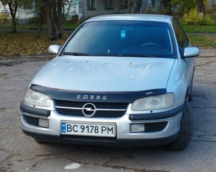 Сірий Опель Омега, об'ємом двигуна 2 л та пробігом 413 тис. км за 2400 $, фото 1 на Automoto.ua