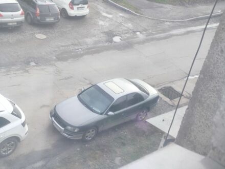 Серый Опель Омега, объемом двигателя 2 л и пробегом 190 тыс. км за 1300 $, фото 1 на Automoto.ua