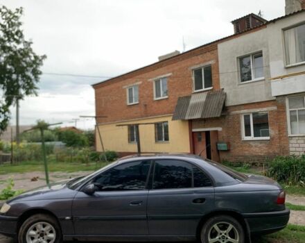 Серый Опель Омега, объемом двигателя 3 л и пробегом 400 тыс. км за 500 $, фото 1 на Automoto.ua