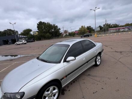 Сірий Опель Омега, об'ємом двигуна 3 л та пробігом 3 тис. км за 2000 $, фото 1 на Automoto.ua