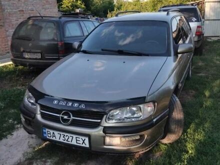 Опель Омега 1998 у Кропивницькому (Кіровограді) на Automoto.ua Сірий Опель Омега, об'ємом двигуна 2.5 л та пробігом 250 тис. км за 2900 $, фото 1 на Automoto.ua