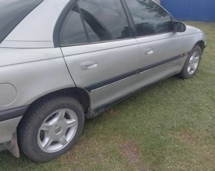 Серый Опель Омега, объемом двигателя 2 л и пробегом 243 тыс. км за 2500 $, фото 1 на Automoto.ua