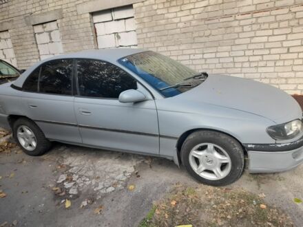 Опель Омега 1998 в Павлограде на Automoto.ua Серый Опель Омега, объемом двигателя 2 л и пробегом 60 тыс. км за 1664 $, фото 1 на Automoto.ua