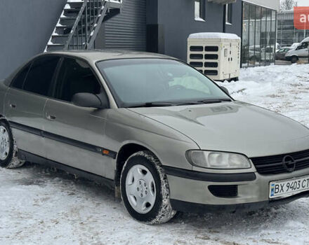 Серый Опель Омега, объемом двигателя 2 л и пробегом 380 тыс. км за 1950 $, фото 1 на Automoto.ua