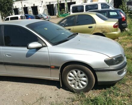 Сірий Опель Омега, об'ємом двигуна 2 л та пробігом 45 тис. км за 3000 $, фото 1 на Automoto.ua