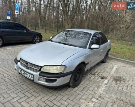 Серый Опель Омега, объемом двигателя 1.98 л и пробегом 352 тыс. км за 999 $, фото 1 на Automoto.ua