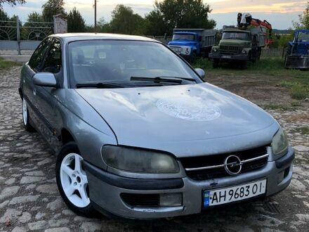 Сірий Опель Омега, об'ємом двигуна 2.5 л та пробігом 0 тис. км за 2100 $, фото 1 на Automoto.ua