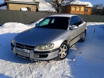 Сірий Опель Омега, об'ємом двигуна 2 л та пробігом 300 тис. км за 2400 $, фото 1 на Automoto.ua