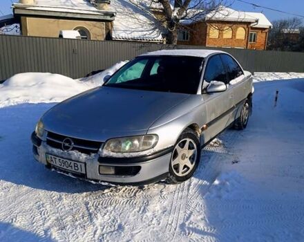 Серый Опель Омега, объемом двигателя 2 л и пробегом 300 тыс. км за 2400 $, фото 1 на Automoto.ua
