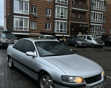 Серый Опель Омега, объемом двигателя 2.5 л и пробегом 204 тыс. км за 2600 $, фото 1 на Automoto.ua