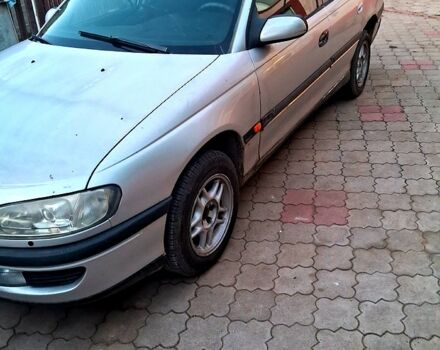 Сірий Опель Омега, об'ємом двигуна 2 л та пробігом 0 тис. км за 2500 $, фото 1 на Automoto.ua