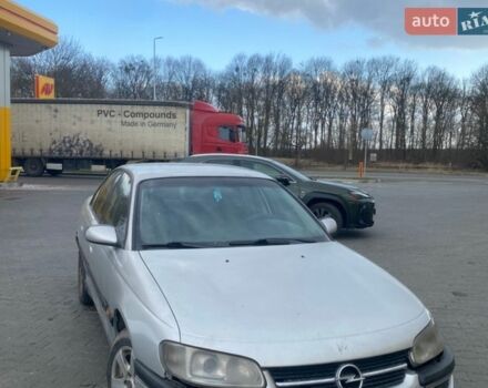 Серый Опель Омега, объемом двигателя 2 л и пробегом 77 тыс. км за 1200 $, фото 1 на Automoto.ua