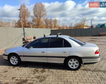 Сірий Опель Омега, об'ємом двигуна 2 л та пробігом 445 тис. км за 2300 $, фото 1 на Automoto.ua