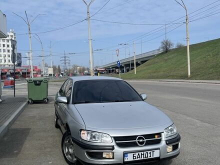 Серый Опель Омега, объемом двигателя 2 л и пробегом 293 тыс. км за 3000 $, фото 1 на Automoto.ua