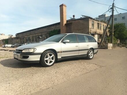 Опель Омега 1999 в Днепре (Днепропетровске) на Automoto.ua Серый Опель Омега, объемом двигателя 2 л и пробегом 320 тыс. км за 2200 $, фото 1 на Automoto.ua