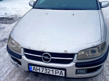 Сірий Опель Омега, об'ємом двигуна 2.5 л та пробігом 250 тис. км за 1850 $, фото 1 на Automoto.ua