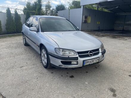 Сірий Опель Омега, об'ємом двигуна 2 л та пробігом 300 тис. км за 1700 $, фото 1 на Automoto.ua