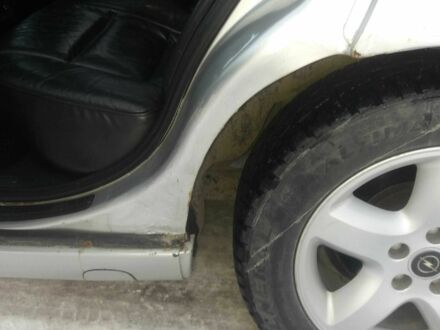 Сірий Опель Омега, об'ємом двигуна 2.5 л та пробігом 295 тис. км за 2000 $, фото 1 на Automoto.ua