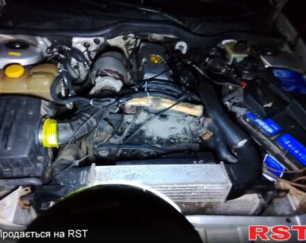 Серый Опель Омега, объемом двигателя 2.2 л и пробегом 384 тыс. км за 2000 $, фото 1 на Automoto.ua