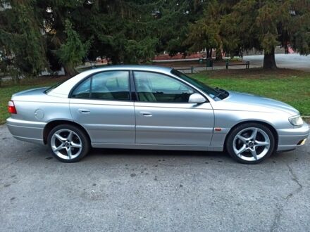 Сірий Опель Омега, об'ємом двигуна 2.2 л та пробігом 250 тис. км за 4700 $, фото 1 на Automoto.ua