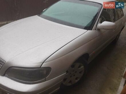 Серый Опель Омега, объемом двигателя 10 л и пробегом 150 тыс. км за 3500 $, фото 1 на Automoto.ua